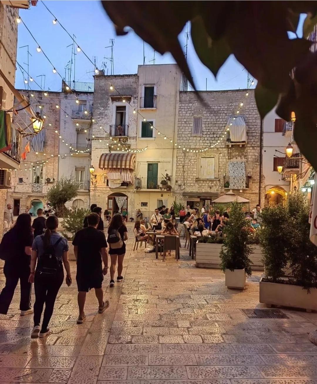 Appartamento A Casa Di Nat E Jo Bari Esterno foto